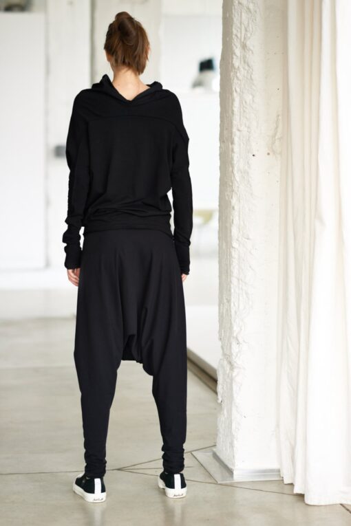 Arya Sense BATD14BL Oversized Black Bat Top for Casual Comfort - Image 2