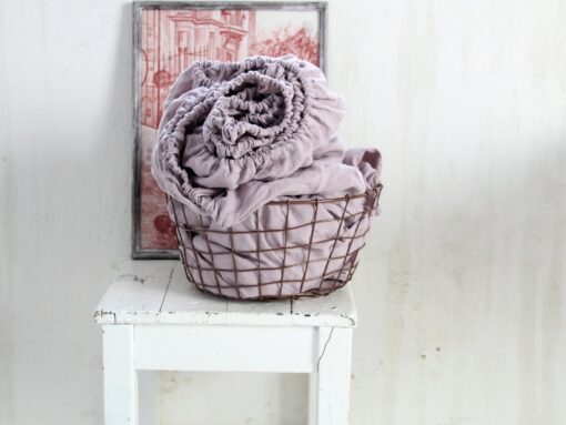 Indulge in the Comfort of Stonewashed Linen WOOD ROSE Fitted Sheet for a Serene Sleep - Image 2
