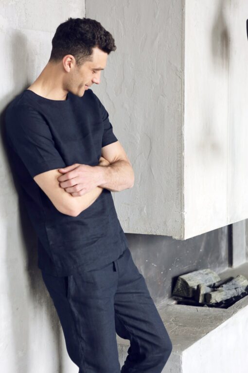 Elevate Your Summer Style Premium Linen T-Shirt for Men - Image 3