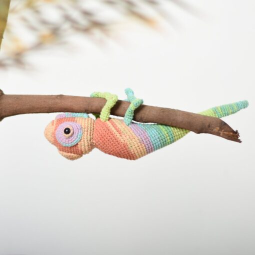 Enchanting Chameleon and Gecko Crochet Creations A Colorful Adventure for Kids - Image 5