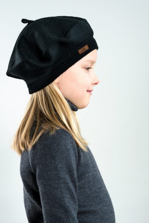 Charming Red Merino Beret A Timeless Gift for Little Fashionistas - Image 4