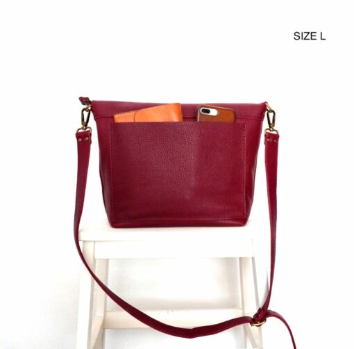 Handmade Leather Crossbody Bag The Original UN - Image 6
