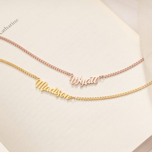 Personalized Name Necklace with Curb Chain A Timeless Treasure for Loved Ones - Image 4