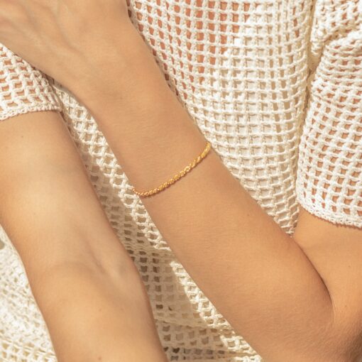 Stunning Rope Chain Bracelet Elevate Your Style with Timeless Elegance - Image 4