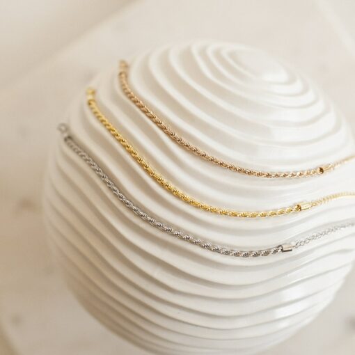 Stunning Rope Chain Bracelet Elevate Your Style with Timeless Elegance - Image 2