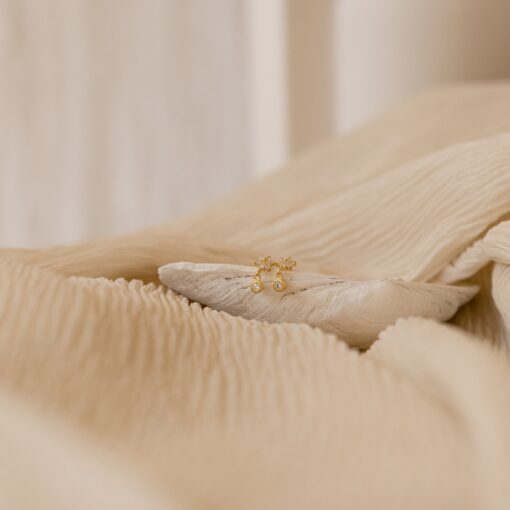 Dainty Floral Embrace Minimalist Stud Earrings for Timeless Elegance - Image 5
