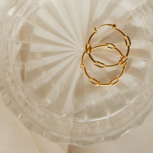 Caitlyn Minimalist Bold Link Hoop Earrings Statement Gold Hoops for Bridesmaids (ER060) - Image 6