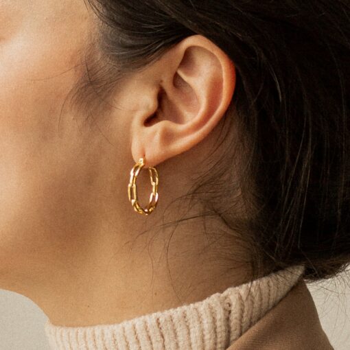 Caitlyn Minimalist Bold Link Hoop Earrings Statement Gold Hoops for Bridesmaids (ER060) - Image 3