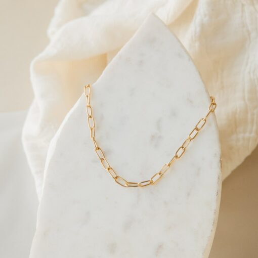 Perfect Layering Link Necklace Elevate Your Style with Minimalist Elegance - Image 2
