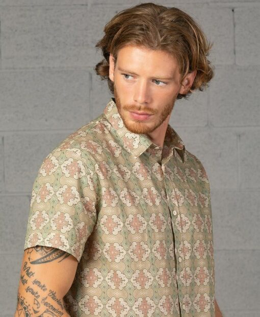 Embark on a Tribal Odyssey Shipibo Short Sleeve Men's Button-Up Shirt for Urban Explorers and Hippie Aesthetes - Image 2
