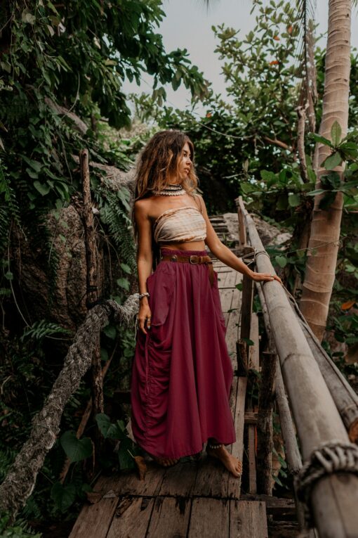 Flowy Bohemian Maxi Skirt Alaina in Organic Beige with Pockets - Image 3