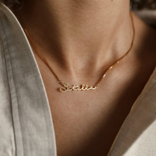 CaitlynMinimalist Personalized Name Necklace A Timeless Treasure for Her - Image 3