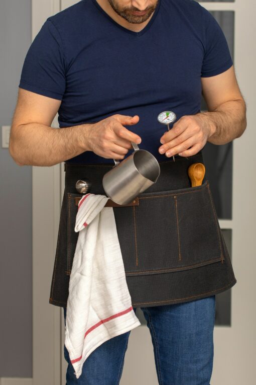 Durable Waxed Canvas Half Apron A Stylish and Functional Essential for Professionals - Image 2