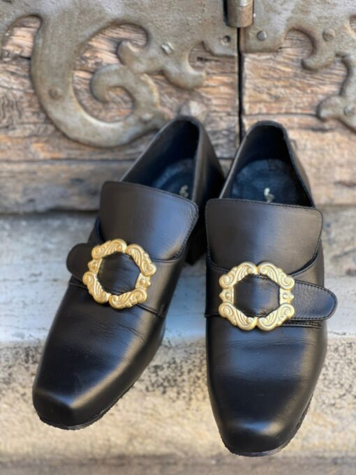 Timeless Treasures Step into the 18th Century with Authentic Leather Reproduction Shoes - Image 5