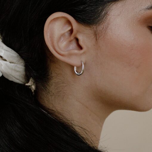 Bold and Elegant Chunky Gold Hinged Hoops by Caitlyn Minimalist - Image 5