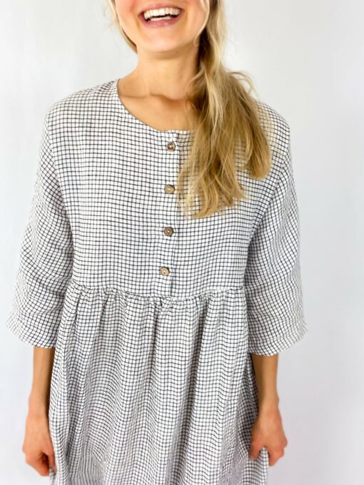 Elegant Linen Dress with Hidden Pockets A Timeless Mother's Day Gift - Image 5