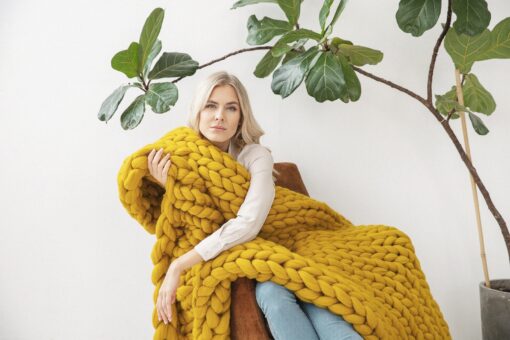 Cozy Haven Indulge in the Luxurious Embrace of Our Chunky Merino Wool Throw - Image 2