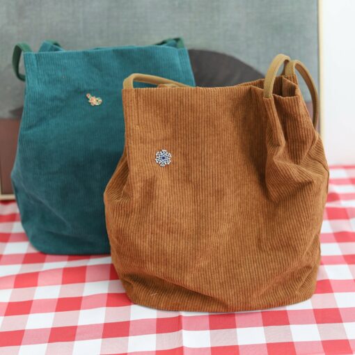 Corduroy Bucket Bag The Perfect Handbag for Everyday Style - Image 4