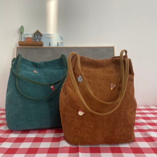 Corduroy Bucket Bag The Perfect Handbag for Everyday Style - Image 3