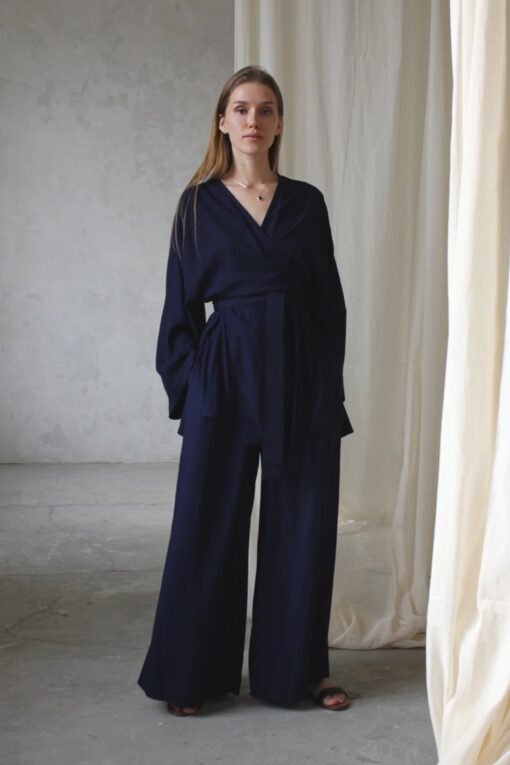 Flowy and Free High-Waisted, Elastic Waist Wide-Leg Trousers for Effortless Style - Image 4