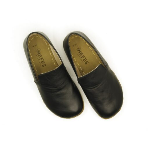Handmade Grounding Shoes Reconnect with Nature in Style - Image 3