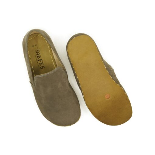 Grounding Shoes for Women Embrace the Earth's Energy with Style - Image 6