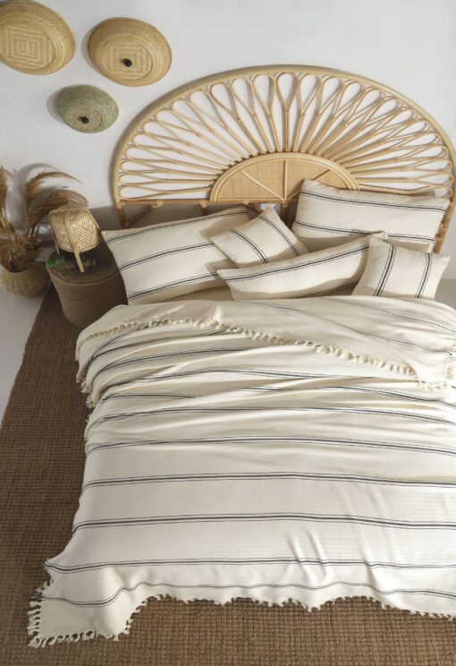 Indulge in Cozy Comfort Wrap Yourself in the Soft Embrace of Our Cotton Cream Turkish Throw Blanket - Image 5