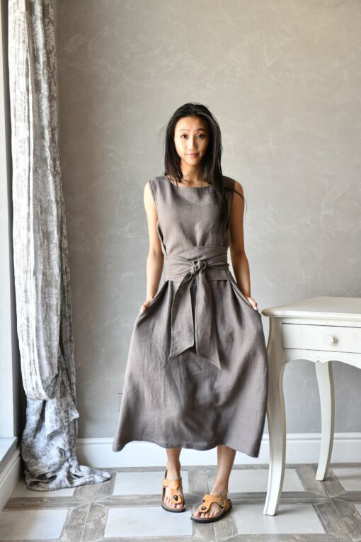 Versatile Linen Dress Transform Your Style with DAPHNE's Multiway Design - Image 2