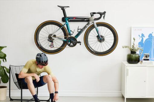 Bonnes Intentions Wall-Mounted Bike Rack The Ultimate Space-Saving Solution for Your Road Bike - Image 3