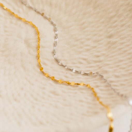 Oval Chain Bracelet Minimalist Elegance for Everyday Style - Image 5