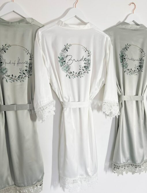 Personalized Bridal Robe Embroidered Floral Wreath, Satin Elegance for Your Special Day - Image 4