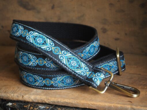Boho Woven Guitar Strap Elevate Your Handbag with Retro Style - Image 2