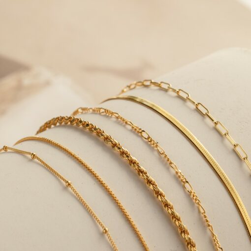 Caitlyn Minimalist Delicate Bracelet Chains for Timeless Elegance - Image 5