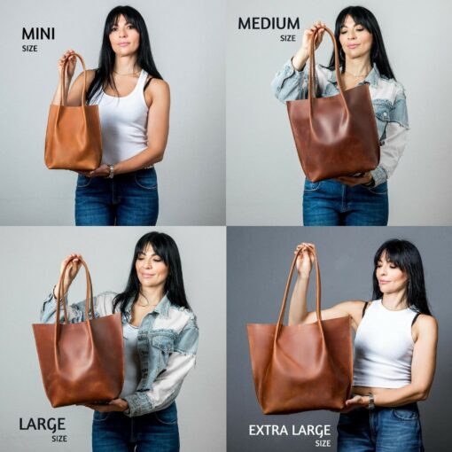 Exquisite Emerald Leather Tote A Timeless Accessory for the Modern Woman - Image 3