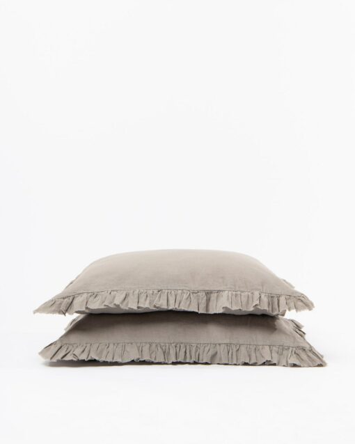 Indulge in Comfort and Style Luxurious Linen Pillowcase for a Serene Night's Sleep - Image 4