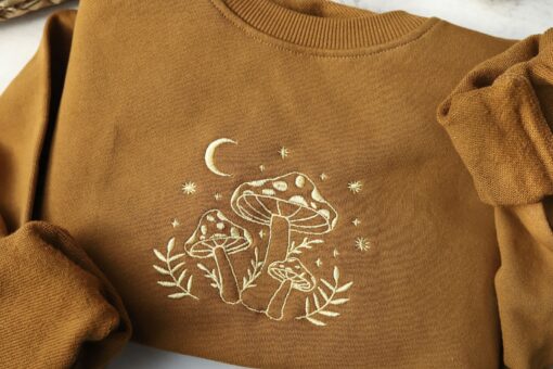 Embroidered Mushroom Crewneck A Retro Delight for Nature Enthusiasts - Image 2