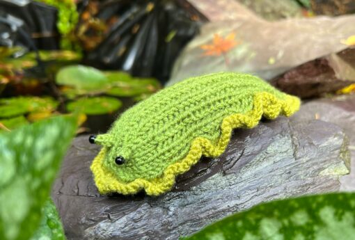 Charming Knitted Slug A Delightful Gift for Garden Enthusiasts - Image 2