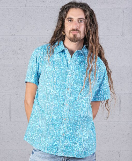 Sharp Style for Every Occasion Men's Oxford Button-Down Shirt in Classic Blue - Image 5