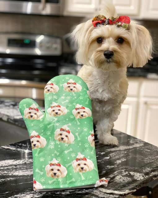 Paw-some Personalized Oven Mitts Put Your Furry Friend on Display - Image 6