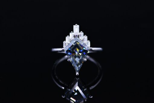 Exquisite 4 Carat Kite Cut Moissanite Engagement Ring A Shimmering Symbol of Love - Image 2