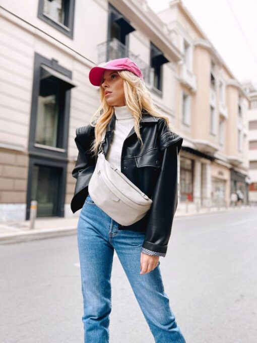 Versatile Leather Fanny Pack Belt Bag with Removable Strap for Hands-Free Convenience - Image 3