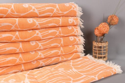 Cozy Comfort Versatile Throw Blanket for Picnics, Couches, and Beds - Image 2