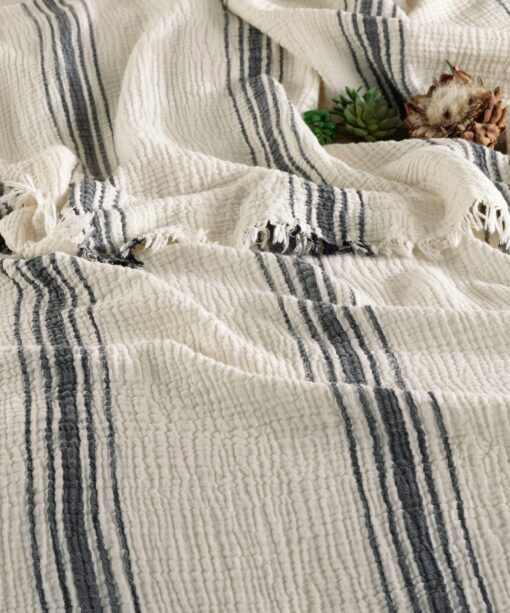 Boho King Size Cotton Gauze Throw Blanket Soft, Breathable, and Stylish Bedding - Image 4