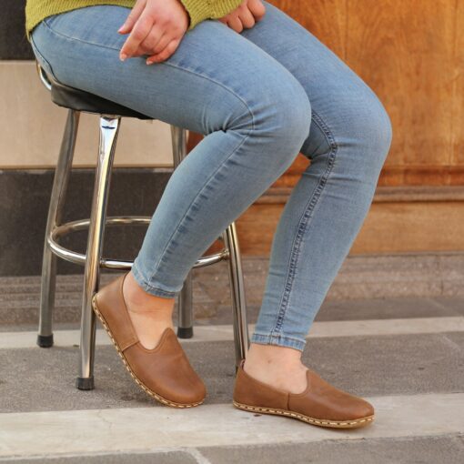 Grounding Shoes Embrace Nature's Energy with Barefoot Comfort - Image 4