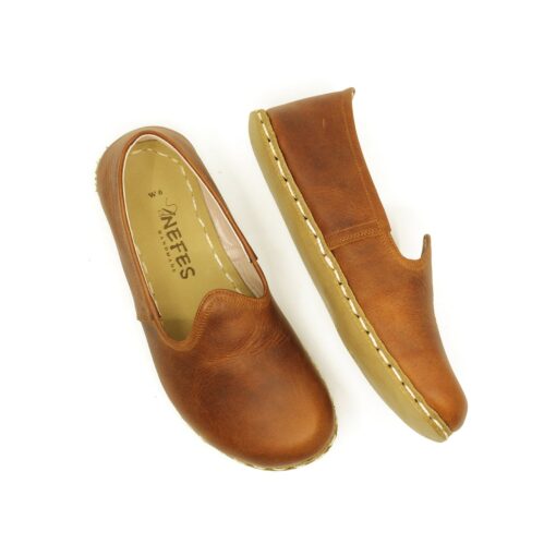 Grounding Shoes for Men Embrace Freedom with Wide Toe Box and Copper Infused Leather Sole - Image 4