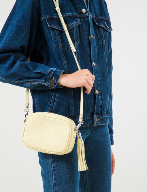 Exquisite Leather Crossbody Bag A Timeless Valentine's Day Gift for Her - Image 6