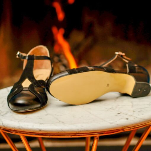 Vintage Vibes Genuine Leather Retro Shoes for the Modern Mod - Image 3