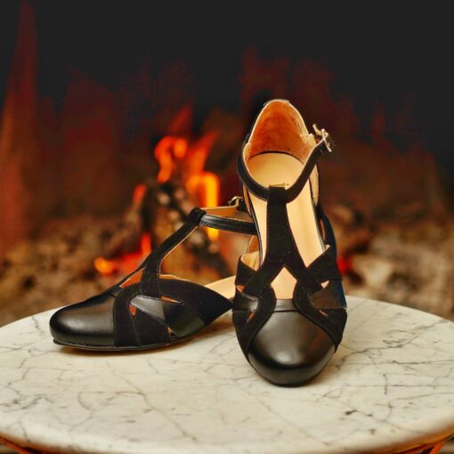 Vintage Vibes Genuine Leather Retro Shoes for the Modern Mod - Image 4