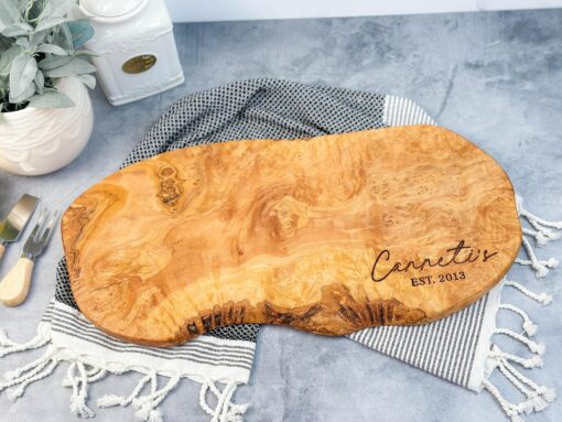 Personalized Olive Wood Charcuterie Board Rustic Elegance for Memorable Gatherings - Image 3