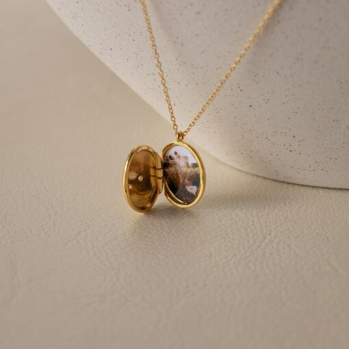 Timeless Lockets Cherished Keepsakes in Circle, Oval, and Heart Shapes - Image 4